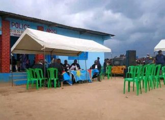 Kongo Central : à Kisantu, s’est ouvert ce mardi 18 novembre 2025, un procès qui se veut pédagogique après des affrontements de deux groupes de bandits urbains (Kuluna) et des cambriolages en plein jour