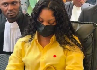 Justice : ‹‹ Je suis innocente ›› la chanteuse Congolaise Déborah Mulanga alias Rebo Tchulo plaide non coupable, le verdict attendu le 20 août