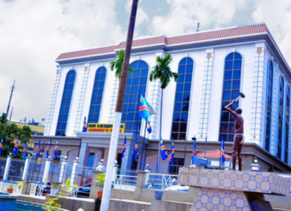 Entre le marteau et l’enclume : les journalistes du cabinet du gouverneur du Kongo Central forcés de mobiliser pour le meeting de Didier Budimbu